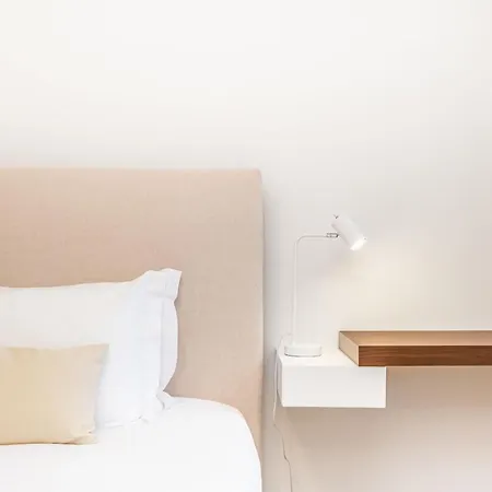 아파트 Casa Branca 360 - Penthouse - By Wehost 푼샬