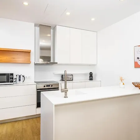 Casa Branca 360 - Penthouse - By Wehost Funchal (Madeira)